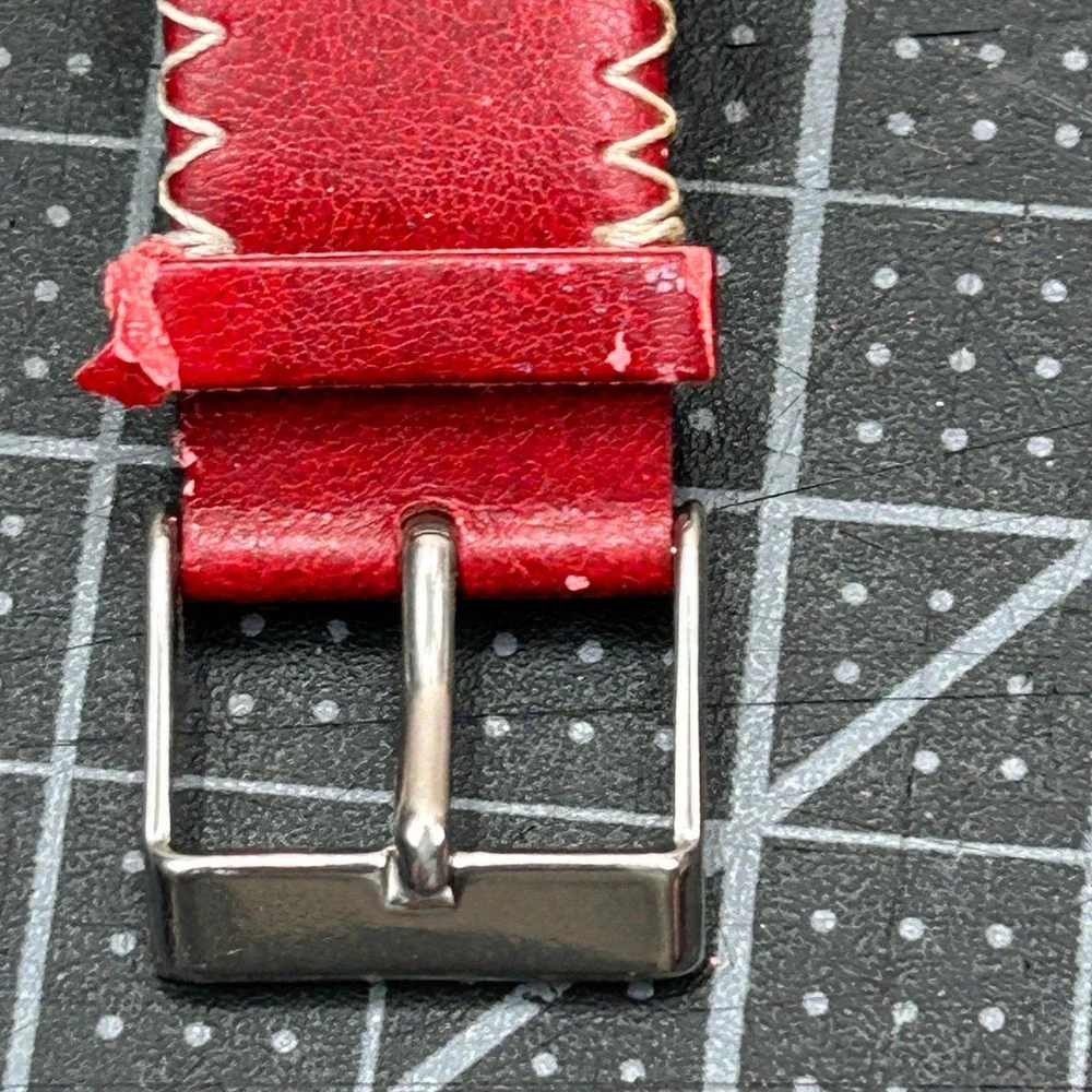 Nine & Company Womens‎ Square Watch Red Whipstitch Strap 9C/5070 Y121E